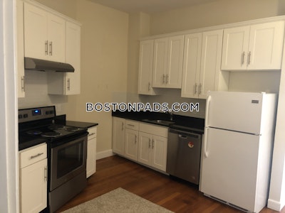 Brookline 1 Bed 1 Bath  Washington Square - $2,950