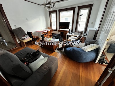 Somerville Apartment for rent 4 Bedrooms 1 Bath  Tufts - $5,100 No Fee