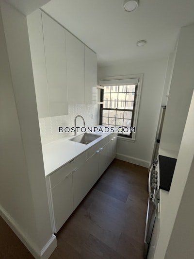 Cambridge 1 bedroom 1 baths in CAMBRIDGE  Harvard Square - $2,850 No Fee