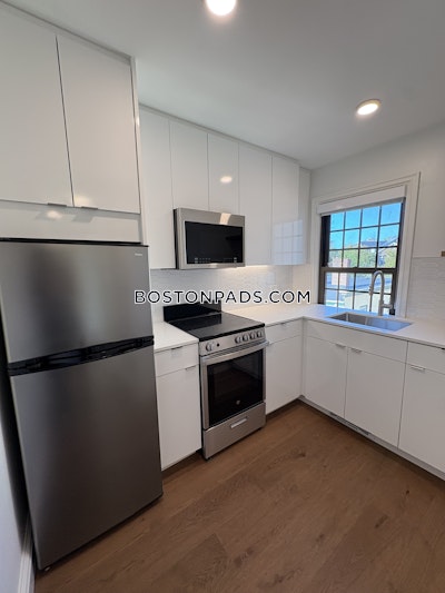 Cambridge 3 bedroom 1 baths in CAMBRIDGE  Harvard Square - $3,650 No Fee
