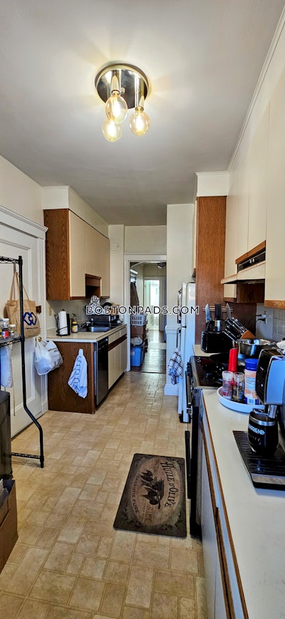 Brookline Apartment for rent 2 Bedrooms 1 Bath  Coolidge Corner - $3,000 No Fee