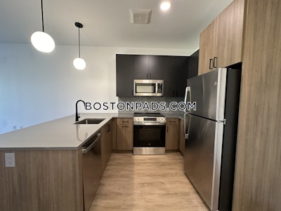 West Roxbury 1 bedroom 1 baths in BOSTON Boston - $2,950 No Fee