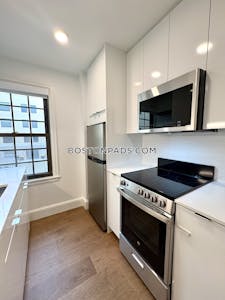 Cambridge 1 Bed 1 Bath  Harvard Square - $2,850 No Fee