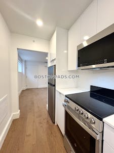 Cambridge Studio 1 baths in CAMBRIDGE  Harvard Square - $2,300 No Fee