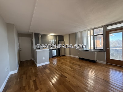Belmont 1 Bed 1 Bath BELMONT $2,100 - $2,100 No Fee
